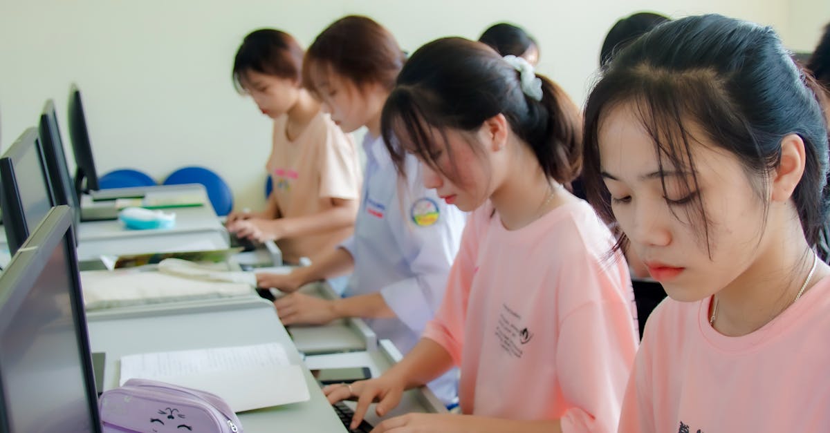 Roundup of Paid Online Project Management Courses for Aspiring Managers